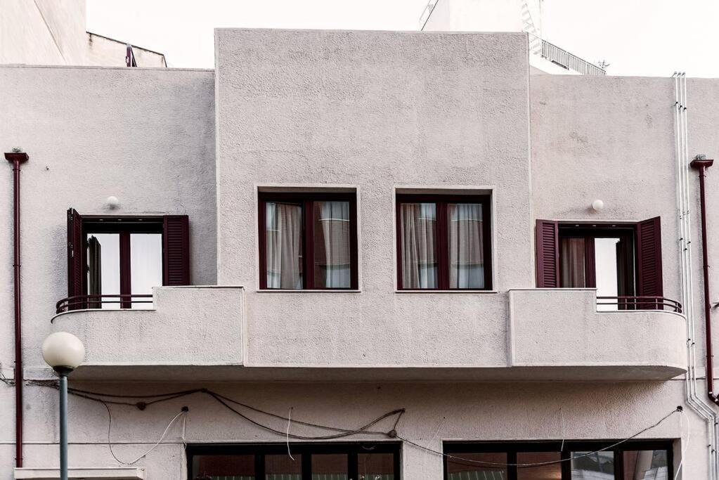 Όμορφο Δίχωρο Διαμέρισμα Στο Γκάζι Atena Exterior foto
